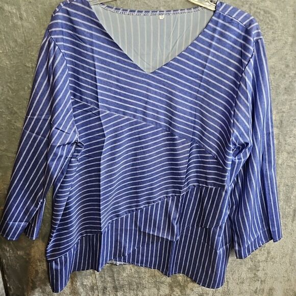 Unbranded Women's Top 5x Blue White Stripe pullover vneck blouse - Picture 1 of 9